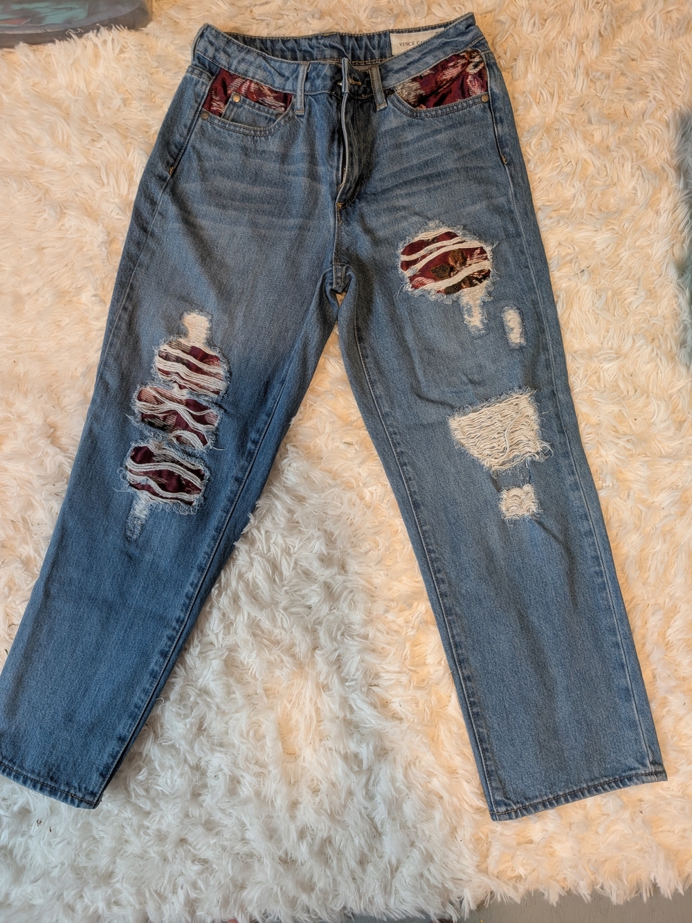 Vince Camuto Distressed Blue Jeans with Red Patch Accents